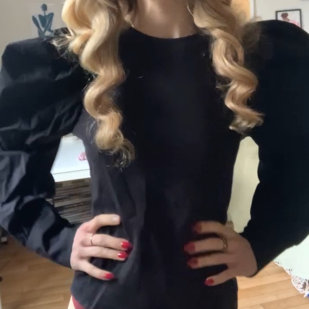 Elegant Black Puff Sleeve Top